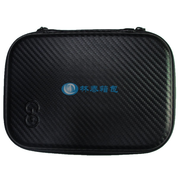 （非標(biāo)準(zhǔn)小號）黑色pu EVA相機(jī)包正面效果