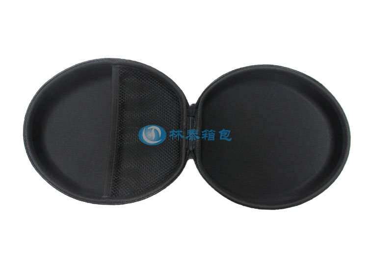 小巧eva耳機(jī)包內(nèi)部空間圖